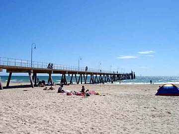 Strandpromenade Glenelg, einem Vorort von Adelaide