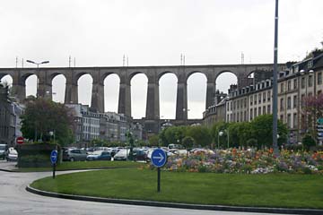 mächtiges Eisenbahnviadukt in Morlaix