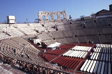 das Amphitheater in Verona nähe Gardasee, Norditalien