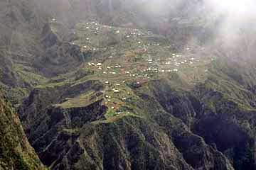 Aussicht auf ein Plateau im Cirque de Cilaos, Réunion