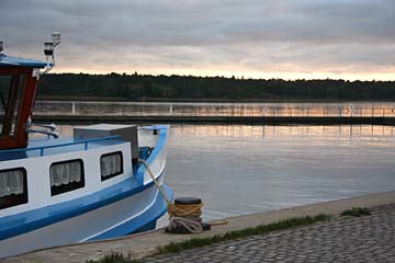 abends am Müritzsee in Waren, Mecklenburg-Vorpommern