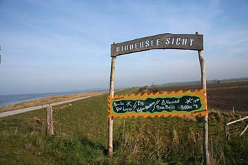 auf der Insel Ummanz mit Blick nach Hiddensee, Rügen